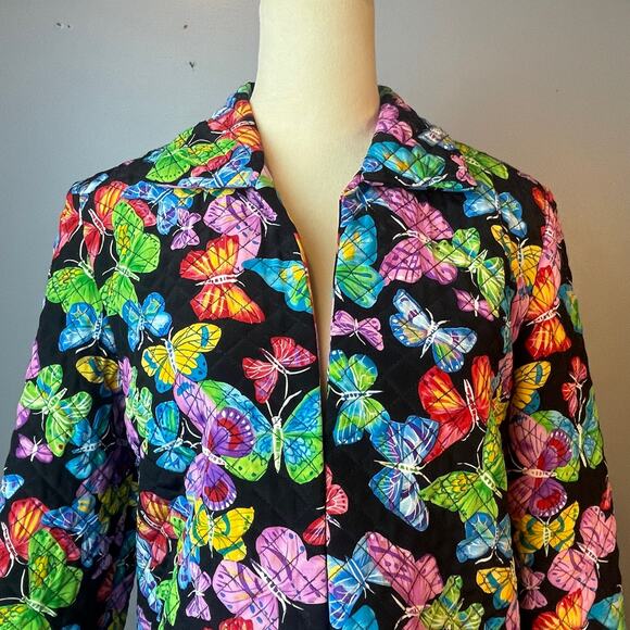 Vintage Maggie L Vibrant Bold Butterfly Print Quilted Silk Jacket. - Picture 2 of 5